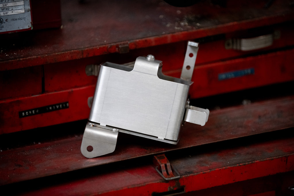8 Cell Battery Box